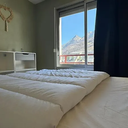 Joli 3 Pieces 40m2. 2 Chambres. *