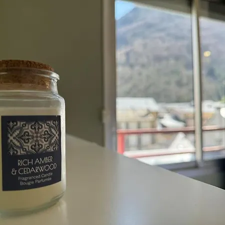 Apartment Joli 3 Pieces 40m2. 2 Chambres. *